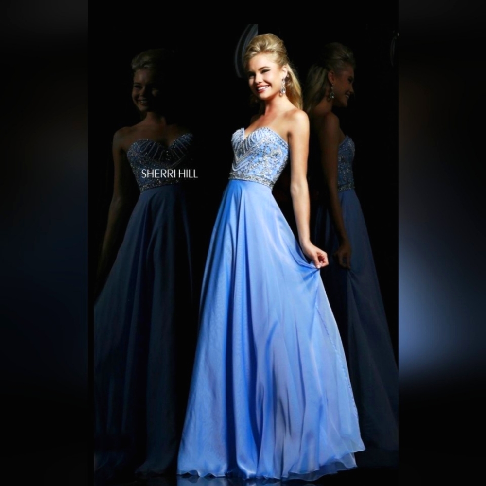 Sherri hill 1944